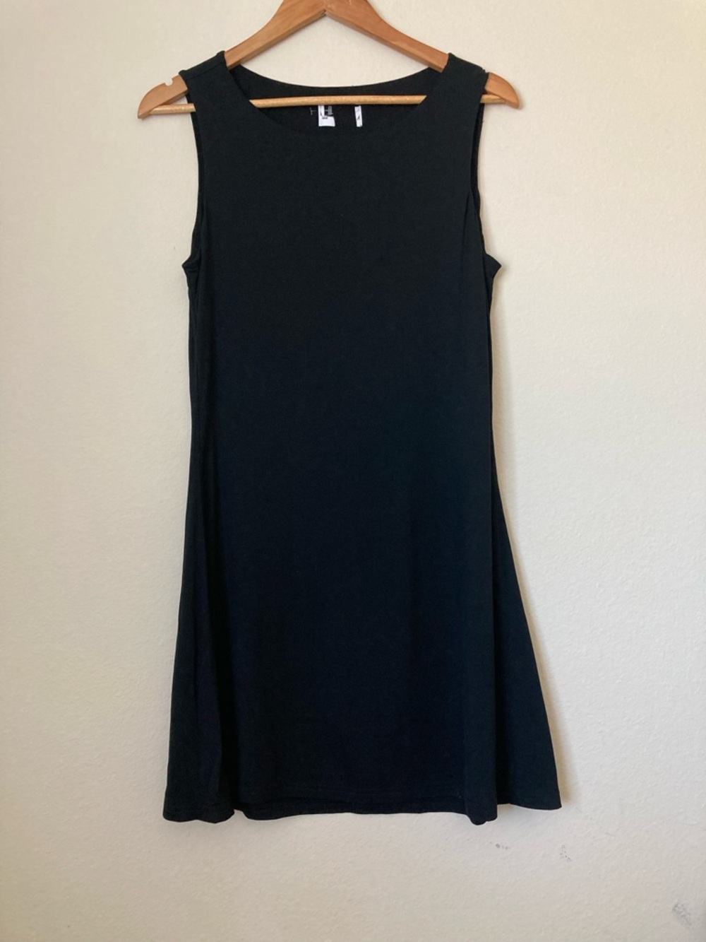 Princess Polly Classic Black Sleeveless A-Line Dress | New without Tags - Picture 3 of 6